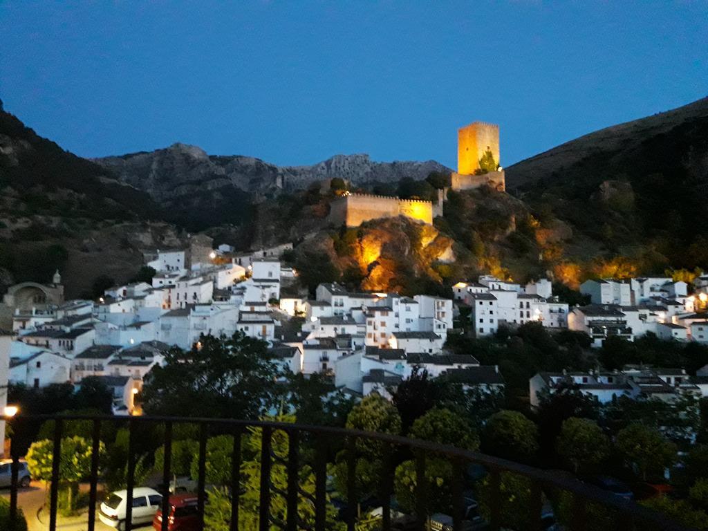 Alojamiento Rural Fuente De La Glorieta Cazorla Bagian luar foto